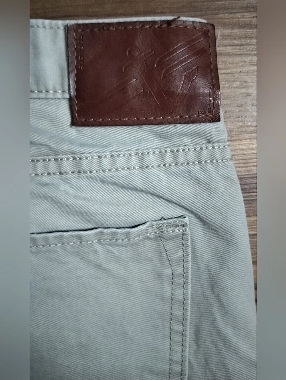 Dockers Men’s 5-Pocket Straight Fit Jean Cut Khaki Pants